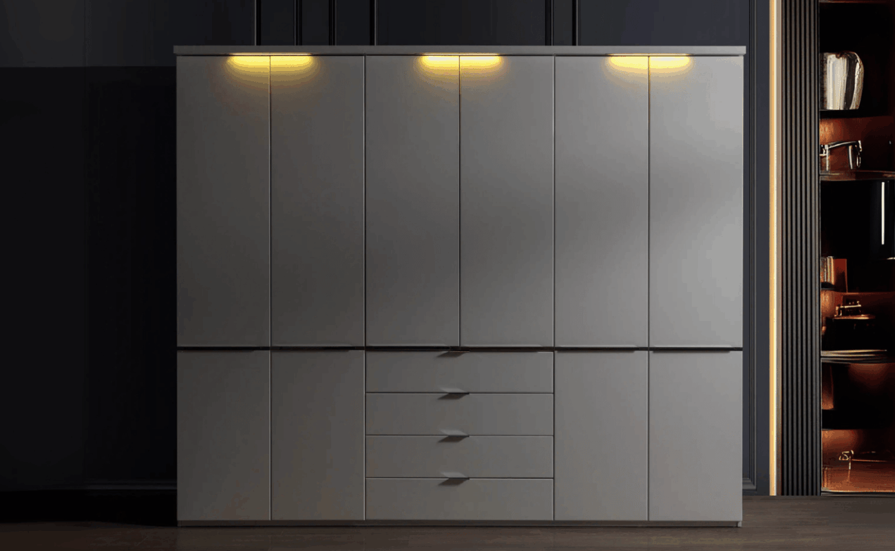 Melis Kleiderschrank (2)
