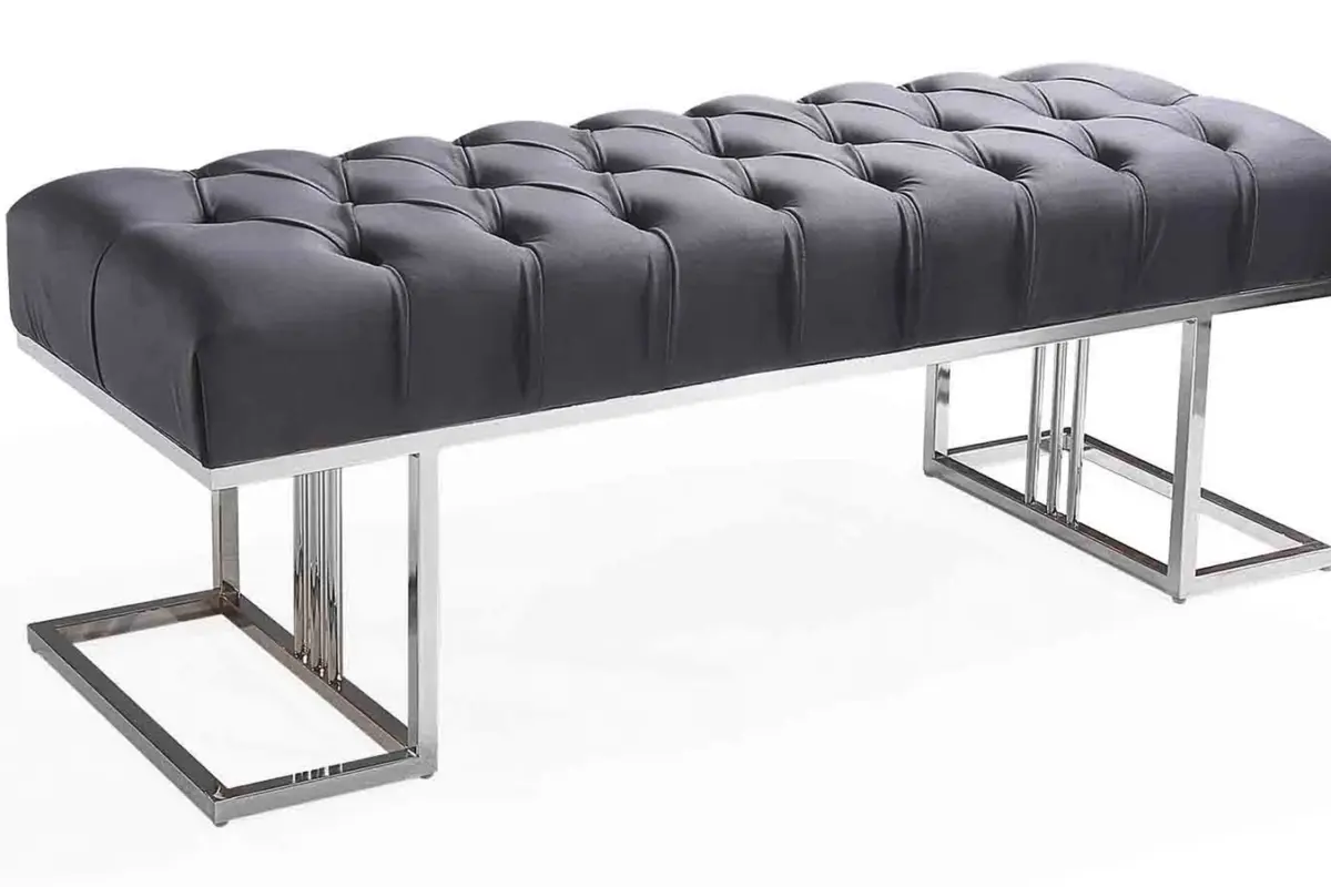 003-bench-uyk-203