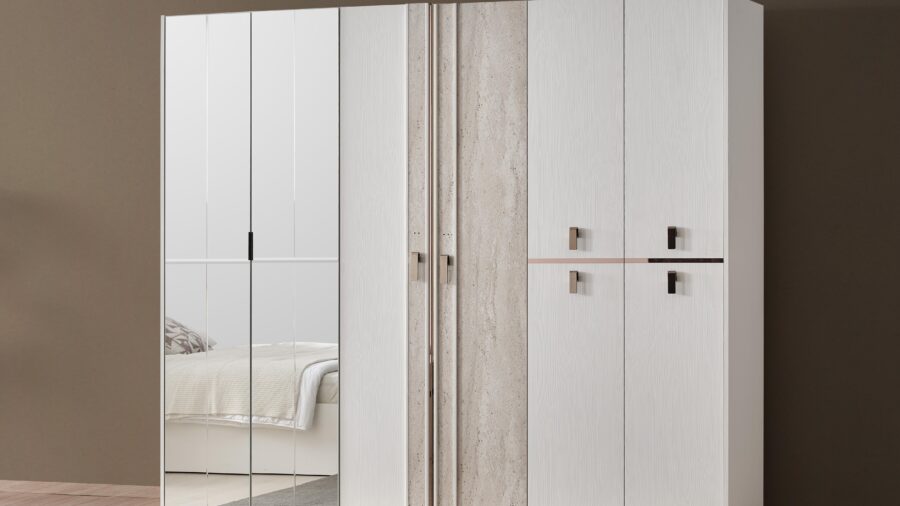 Puma Kleiderschrank