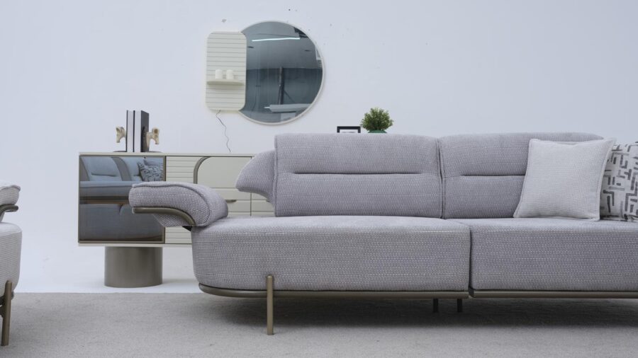 WhatsApp Image 2025-12-11 at 15.27.52 (1)