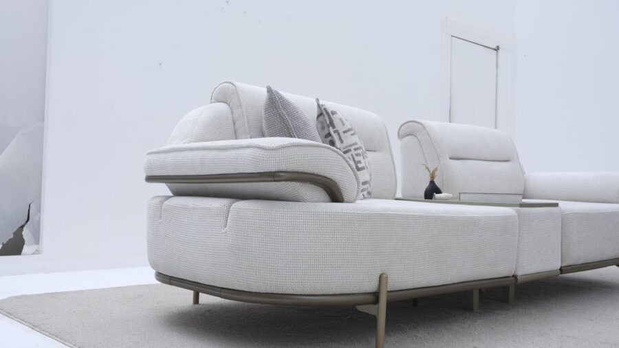 WhatsApp Image 2025-12-11 at 15.27.53 (1)