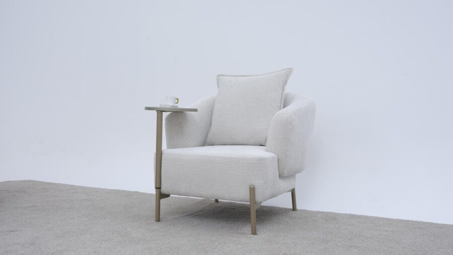 WhatsApp Image 2025-12-11 at 15.27.53 (2)