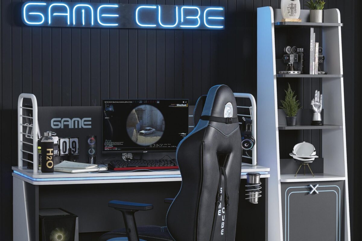 Game Cube Young Room (5)