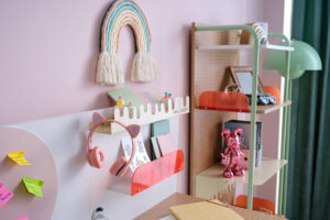 JOLLY YOUNG ROOM (11)