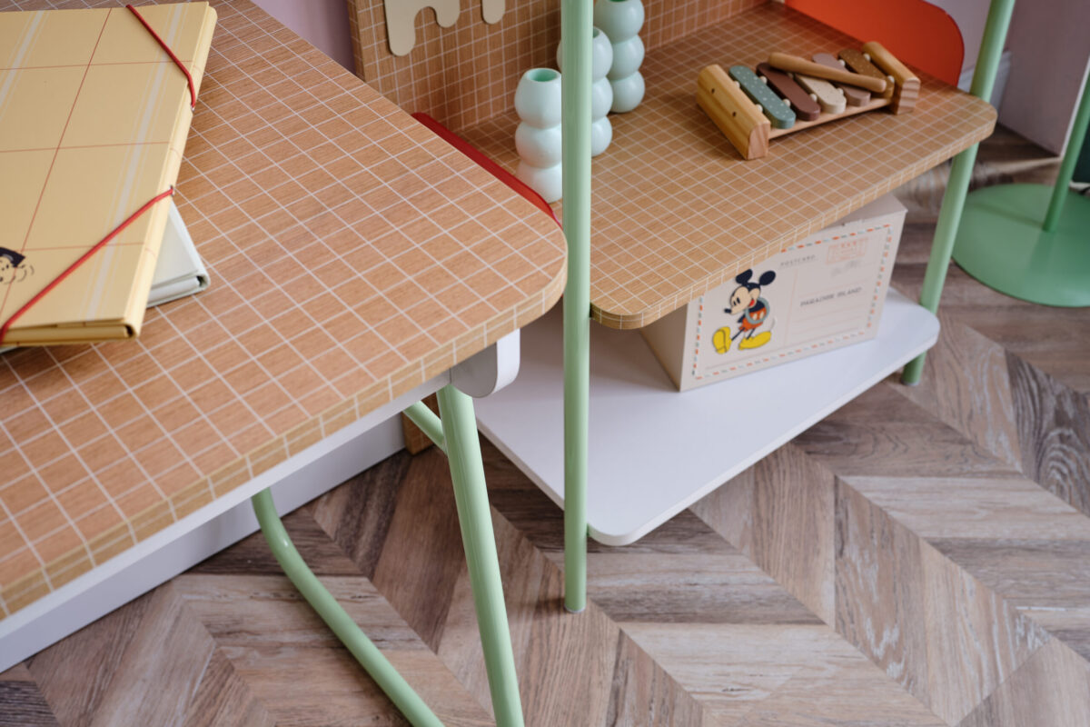 JOLLY YOUNG ROOM (16)