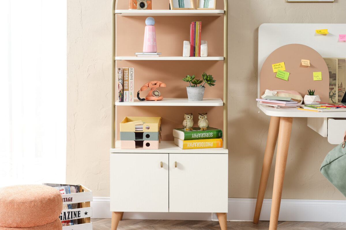 LORENA YOUNG ROOM (11)