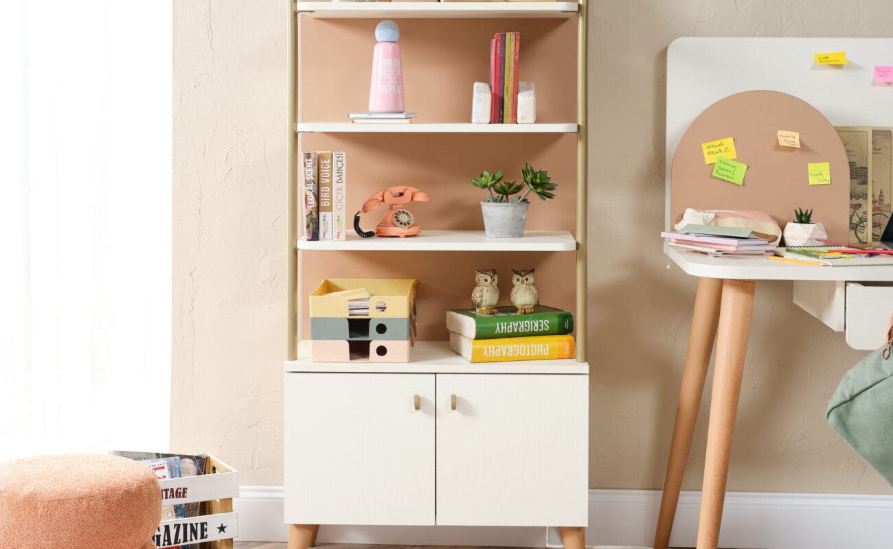 LORENA YOUNG ROOM (11)
