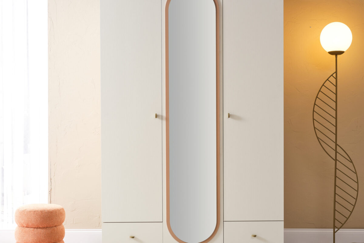 LORENA YOUNG ROOM (16)