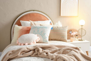 LORENA YOUNG ROOM (2)