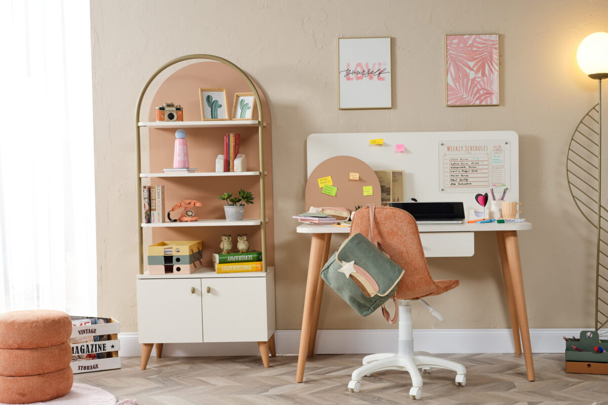 LORENA YOUNG ROOM (8)