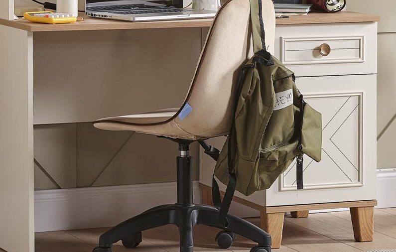 New Atlas PL Stuhl