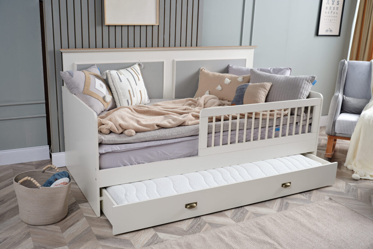 ODESSA BABY ROOM (6)
