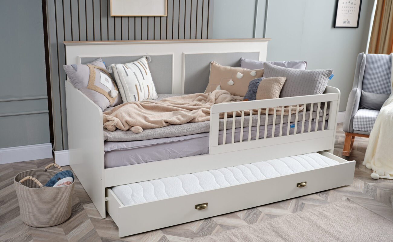 ODESSA BABY ROOM (6)