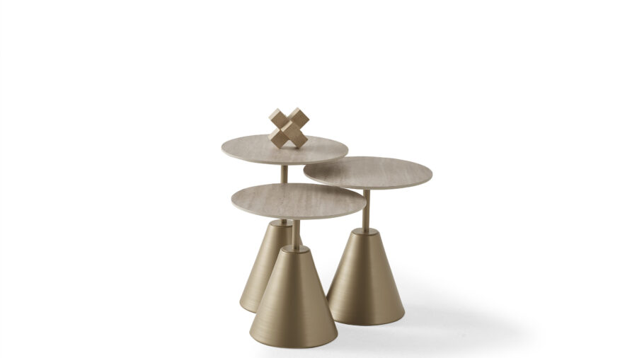 M-596 Couchtisch Traverten